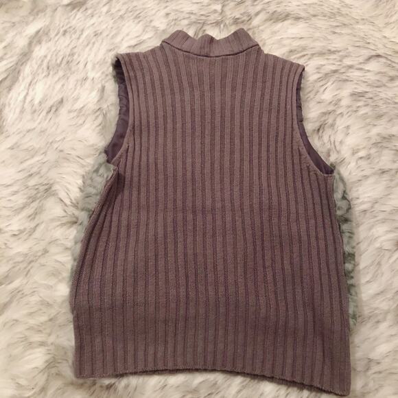 Tiara Sleeveless Gray & Brown Faux Fur Vest - Picture 7 of 8